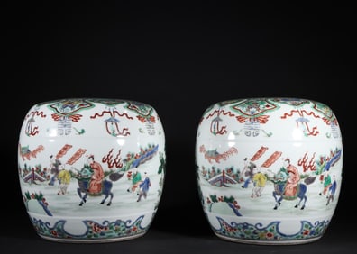 A pair of Kangxi colorful characters embroidered piers in the Qing Dynasty