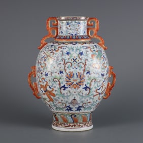 A piece of the Qianlong year of the Qing Dynasty bucket color depiction gold dark eight immortals