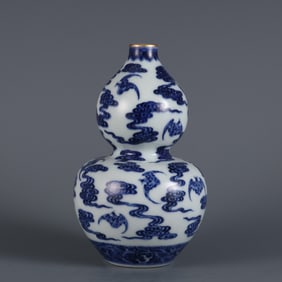 One piece of agate wrapped gold cup