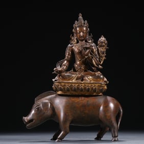 A Qing Dynasty bronze gilt "Mori Zhitian Bodhisattva" statue