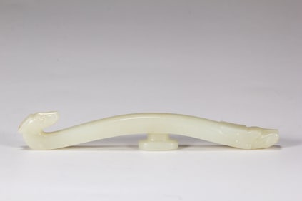 One piece of Hetian jade with hook