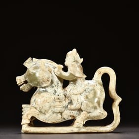 A piece of fine war Han and Tian Yuyu people training horses