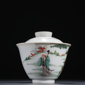 A Qing Dynasty pastel character story tea bowl