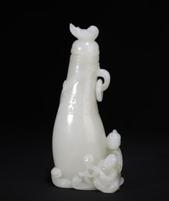 A melon-style boy ring-ear furoshika ornament