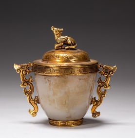 One piece of agate wrapped gold cup