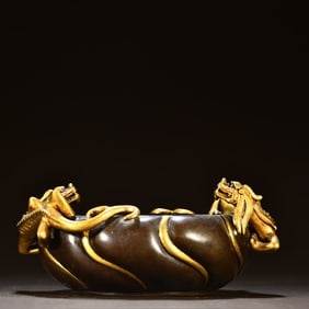 A piece of bronze gilt dragon ear incense burner