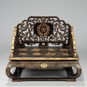 One piece Qing Dynasty: Wooden tire lacquer "Qianlong Year of the Qing Dynasty, Painting the Golden