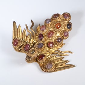 A silver-gilt phoenix-encrusted gem hairpin
