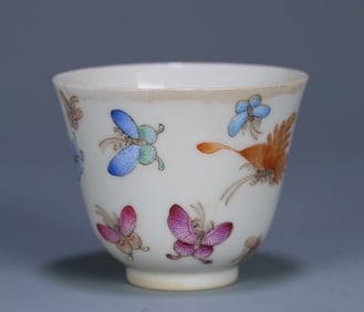 One piece of Qing Tongzhi pastel hundred cups