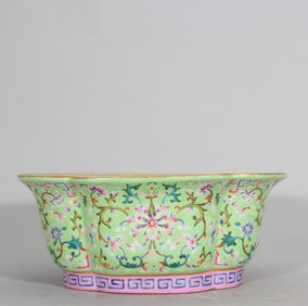 A piece of Qingdao light turquoise green land treasure flower begonia shaped flower pot
