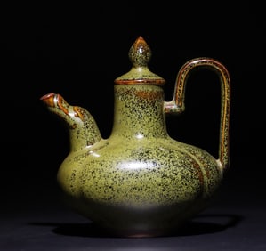 One piece of tea glaze and backflow pot
