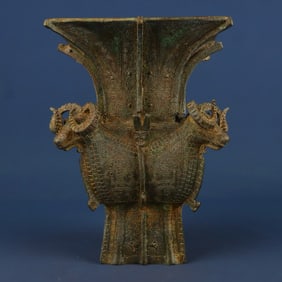 A piece of Western Zhou bronze four-sheep square statue