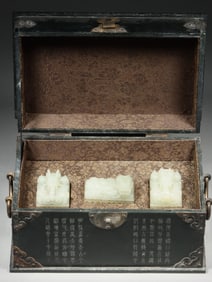 A set of Rare Hetian jade dragon button seals