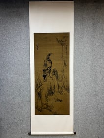 A painting of the Bada Shanren ink eagle on silk