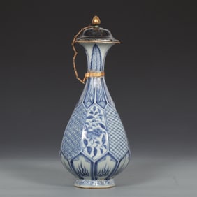 A piece of Yuan blue and white silver cover floral pattern eight-sided jade pot spring