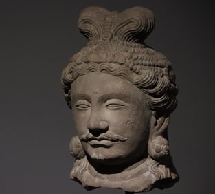 A statue of Gandhara art