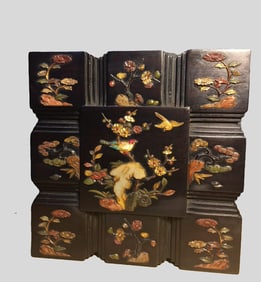 A piece of rosewood treasure inlaid with a nine-square grid box