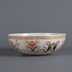 A piece of Qing Yongzheng year pastel painted gold eight treasures pattern Arhat bowl