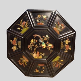 One piece of rosewood treasure inlaid with eight treasure box