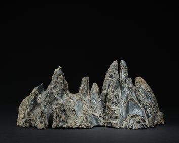 A piece of the old palace collection Shoushan stone pen holder