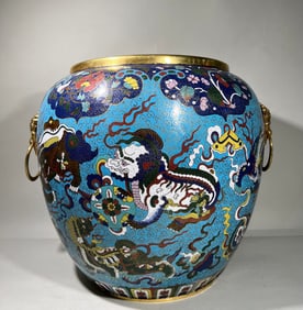 A piece of Qing Dynasty cloisonné lion jar