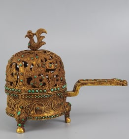 One piece of copper-gilt fried beads smoked
