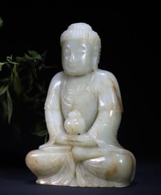 A statue of Shakyamuni Buddha