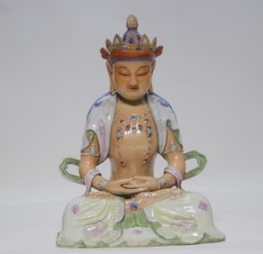 A piece of Qianlong pastel Guanyin