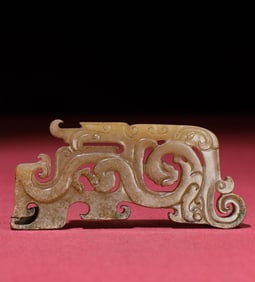 A piece of Han Dynasty Shengkeng seed material full of Qin dragon pendant