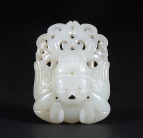 A piece of Liaojin Hetian jade seed material Garuda inlay