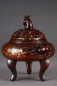 A piece of Ming precision cast copper tire dot gold sprinkled gold rat ear smoker