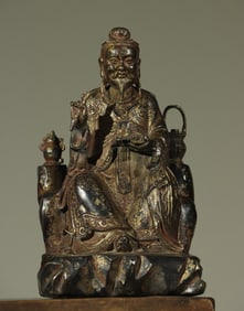 A bronze statue of the king of medicine, Sun Simiao