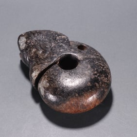A piece of ancient jade pigron