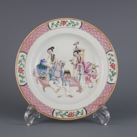 A piece of porcelain – Qing Jiaqing New Year pastel cool picture folding waist plate