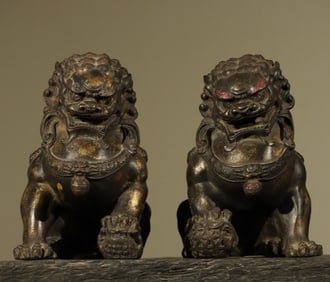 A piece of mighty and domineering, bronze gilt, Beijing lion