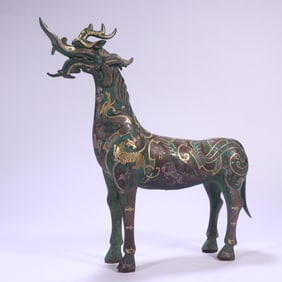 A piece of war Han bronze wrong gold and silver inlaid turquoise beast