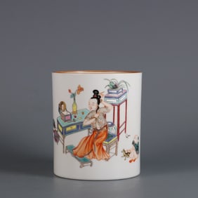 A  piece of Qianlong in the Qing Dynasty pastel ladies makeup pen holder
