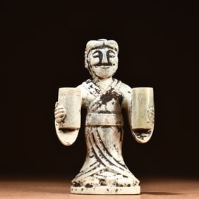 A piece of ancient jade figurines ornaments