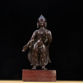 A piece  of Ming Dynasty alloy copper inlaid with silver Sakyamuni