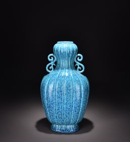 A piece of Qing Qianlong furnace Jun glazed amphora flat bottle