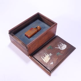 A piece of Tian Huang Shi Rui Beast Button Seal