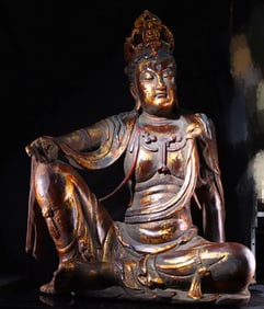 A piece of wooden lacquerware free Guanyin