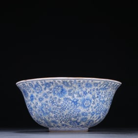 A piece  of Qing Dynasty glazed painting enamel pattern bowl