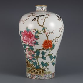 A large plum vase made in the year of Qing Yongzheng pastel flower and bird pattern inscription poem