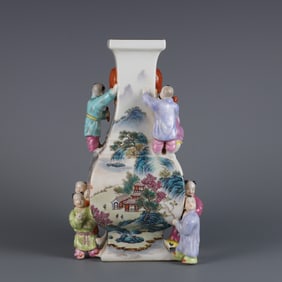 A  piece of Qianlong in the Qing Dynasty pastel landscape pile plastic seven sons square bottle