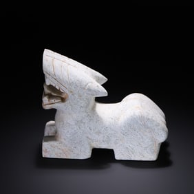 A piece of ancient jade beast ornaments