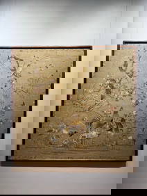 A piece of Qing Dynasty Cantonese embroidery "Dajitu" (1 of 8)