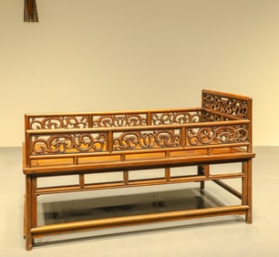 One piece of rosewood chaise longue