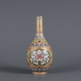 A piece of Qing Yongzheng year enamel color passion flower pattern painted gold chop flower gall