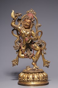 A Qing Dynasty bronze gilt statue of King Kong Haimu